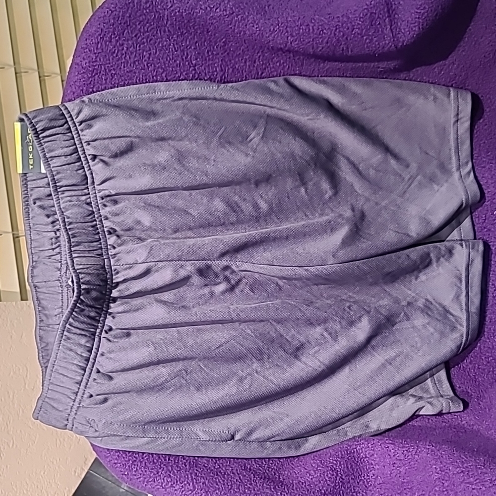 NWT* Gray Tek Gear training shorts